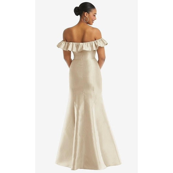 Alfred Sung Off-The-Shoulder Ruffle Neck Satin Trumpet Gown Size 4 - Picture 10 of 13